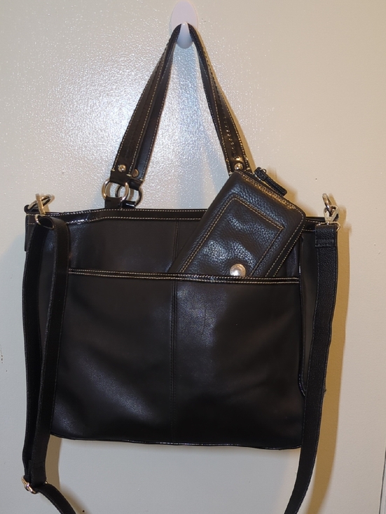 Coach Black Leather Tote with Tassel and Crossbody Strap & Coach 